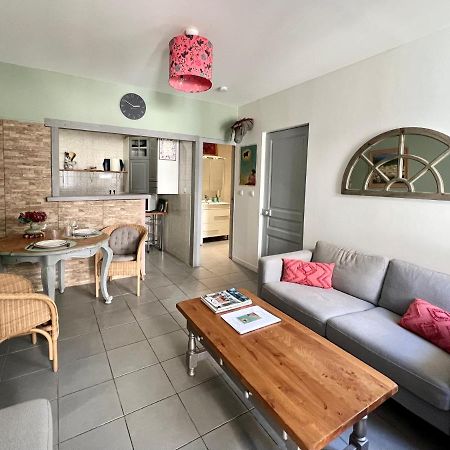 La Courette - T2 Plus Parking Gratuit Nimes Exterior foto