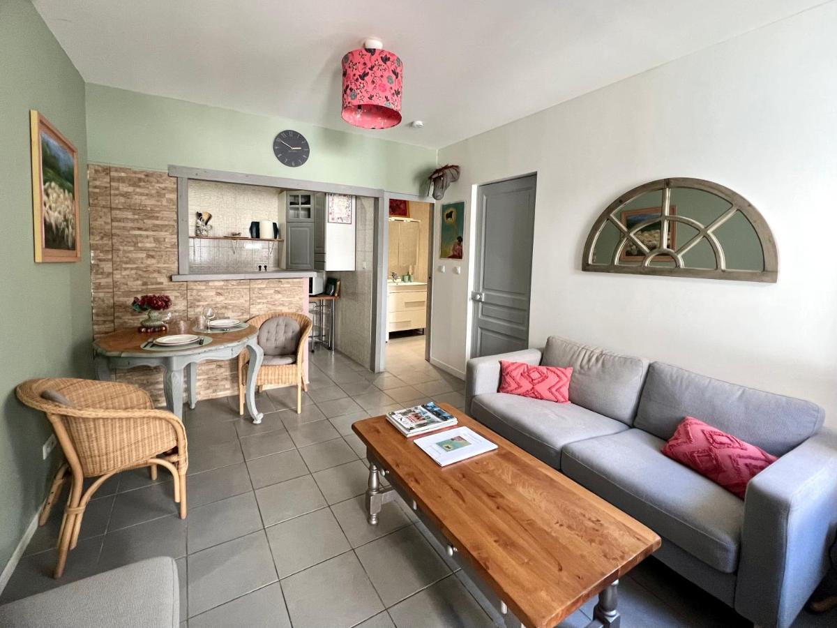 La Courette - T2 Plus Parking Gratuit Nimes Exterior foto